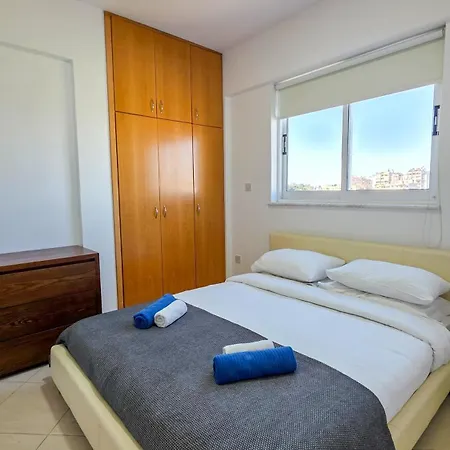 Appartement Sunset Poolside With Pool Facility Larnaca