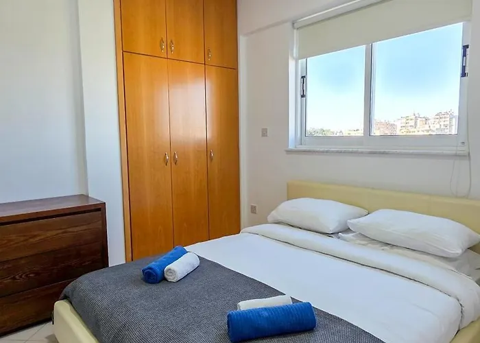 Appartement Sunset Poolside With Pool Facility Larnaca