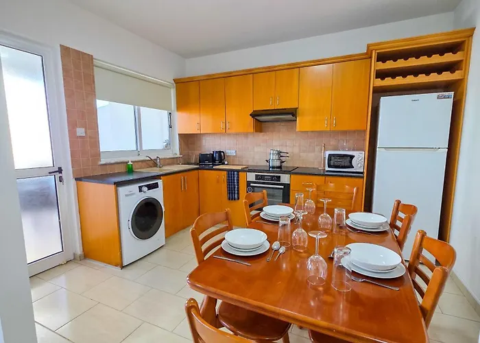 Sunset Poolside With Pool Facility Apartment